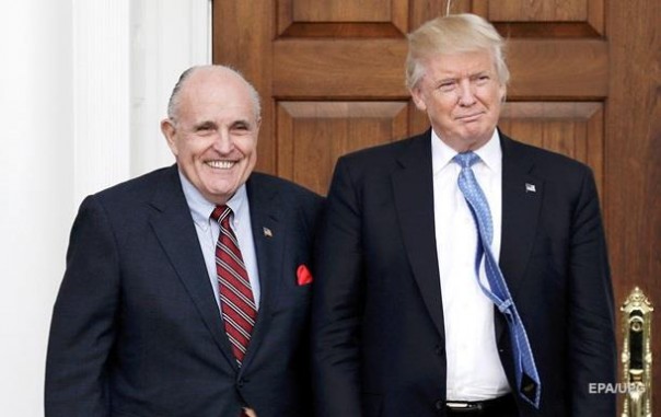 У Трампа показали переписку с Волкером и Ермаком