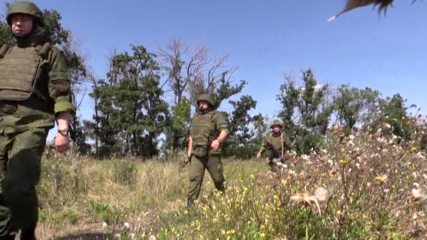 В Донбассе началось разведение сил по формуле Штайнмайера