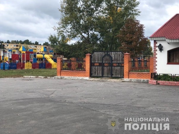 На Киевщине двое мужчин устроили стрельбу в кафе