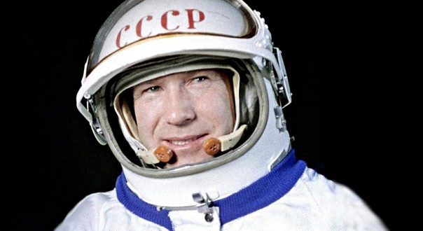 Первый в открытом космосе: кем был Алексей Леонов и что он оставил нам
