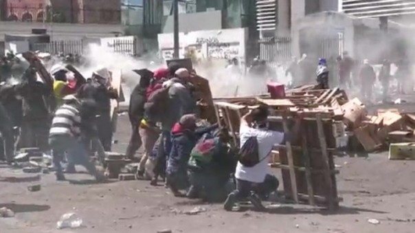 Ленин Морено ввел комендантский час в Эквадоре