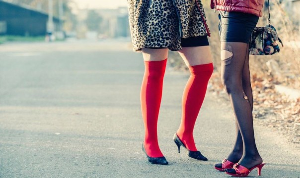 Как превратить отдельно взятую страну в международный бордель