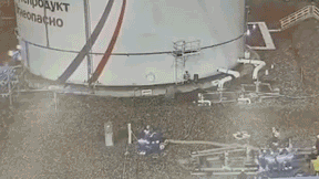 В Новороссийске на нефтебазе произошёл взрыв и пожар