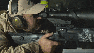 Российский снайпер поставил рекорд по стрельбе в темноте — видео