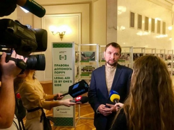 Вятровичу не дали принять присягу нардепа