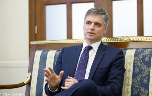 Тупой и еще тупее 2. Принуждение