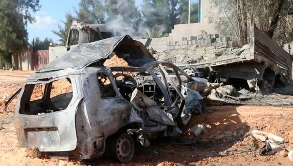 Авиаудар по кондитерской фабрике в Триполи: 10 человек погибли, 35 получили ранения