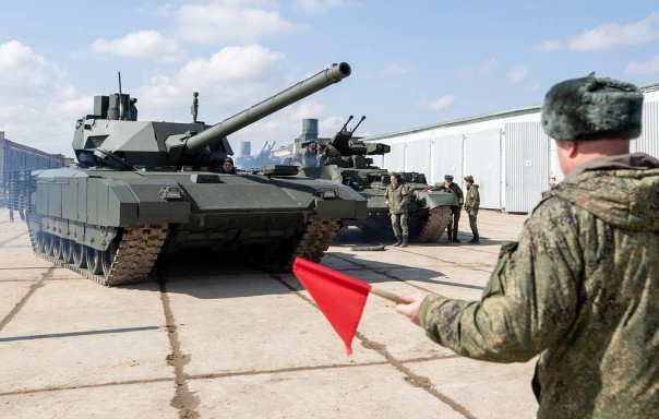 Первая партия танков "Армата" поступит в войска в конце 2019 - начале 2020 года