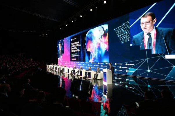 Российская система ЭРА-ГЛОНАСС спасает ежегодно около 4000 человек