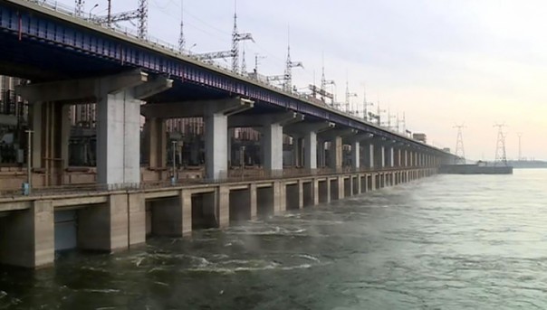 Неестественное половодье: Волга разлилась по-весеннему