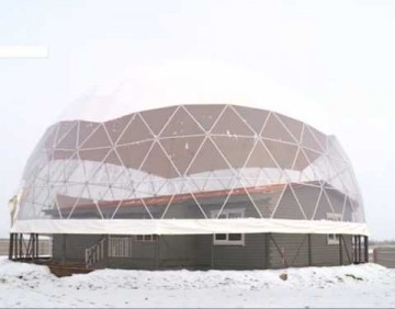 В рамках эксперимента якутская семья проживет под энергосберегающим куполом