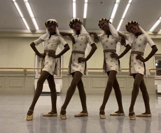 Дорогие друзья, пуанты нам в пачку