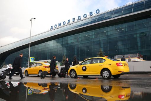 40 граждан Израиля задержали в аэропорту Домодедово