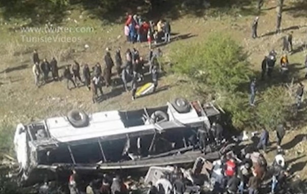 В Тунисе в ДТП попал туристический автобус: 22 человека погибли
