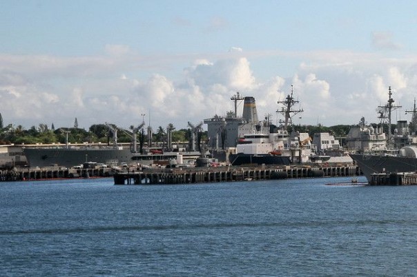 При стрельбе в Перл-Харбор один человек погиб и трое пострадали