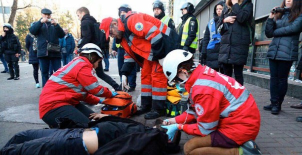 Умер один националист, участвовавший в стычках у Верховной Рады, пострадали 17 полицейских