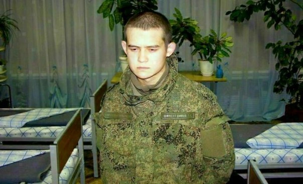 Расстрелявшего сослуживцев Шамсутдинова признали потерпевшим в деле о неуставных отношениях