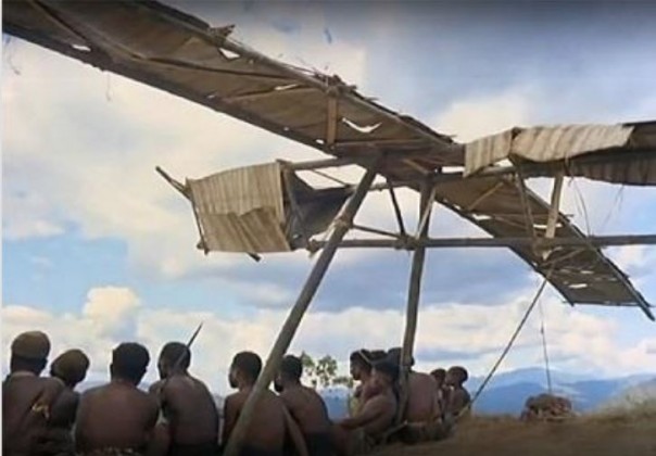 О хронической запущенности лозунгового хозяйства