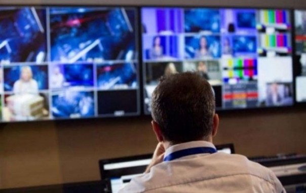 "Рассказывать и обещать всё что угодно, а вешать их будем потом". Украина с 15 февраля начнет развешивать лапшу Донбассу через новый телеканал