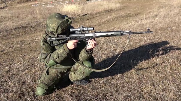 Российские снайперы в Южной Осетии отработали скоростную стрельбу