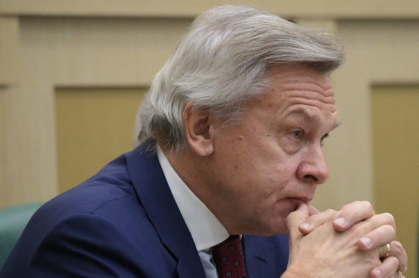 Пушков заявил, что война США с Ираном "похоронила бы" Трампа