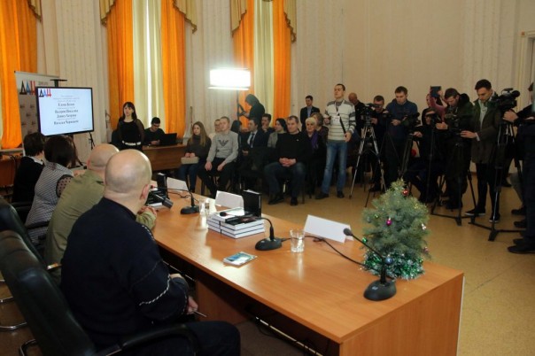 Пресс-конференция политзаключенных. Бывшие пленные из Одессы, которых Украина передала РФ осенью 2019 года, стали гражданами ДНР