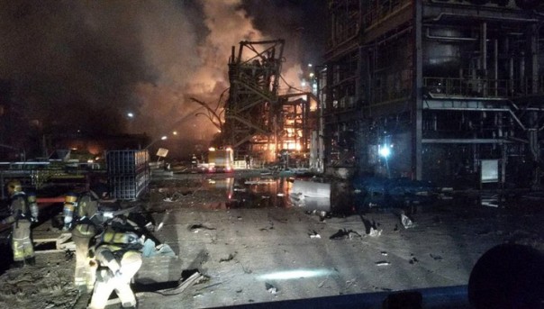 В Испании на нефтехимическом заводе произошел взрыв: есть пострадавшие