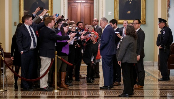 Импичмент Трампа в США: республиканцы отклонили требование демократов