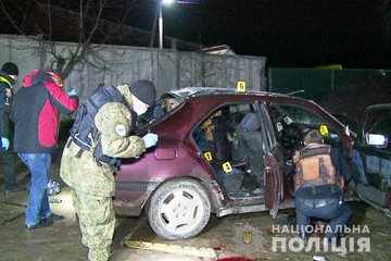На Киевщине хрюмберг во время пьянки попытался разобрать гранату - она взорвалась | В Винницкой области хрюмберг подорвал гранату в автомобиле