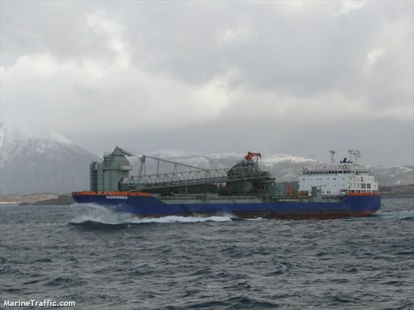 К «Северному потоку — 2» присоединилось еще одно иностранное судно | Достройка "Северного потока - 2": в "Газпроме" прокомментировали сомнения США