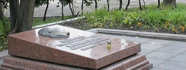 Во Львове хотят обменять прах легендарного разведчика на пленных карателей