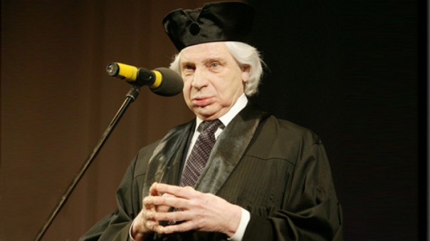 Резники и сванидзы аплодируют "особому мнению" судьи Арановского