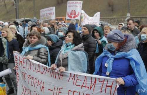 Второй этап медреформы: вместо роста зарплат – массовые увольнения медработников