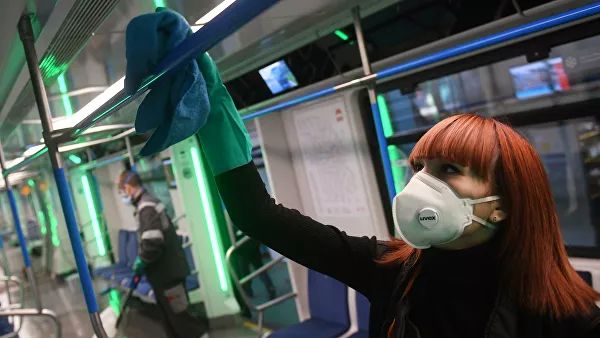 В России могут усилить ограничительные меры из-за пандемии | В России обсудят введение нового режима занятости, пишет СМИ