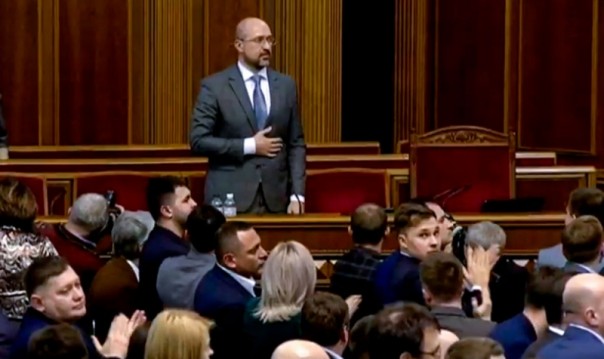 На Украине без перемен. Нового премьера уже обвинил в коррупции