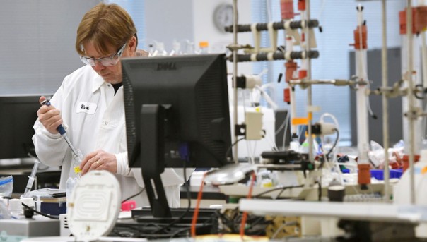 Опровержение слухов: коронавирус не передается через воду из-под крана и власти Москвы не планируют закрывать метро