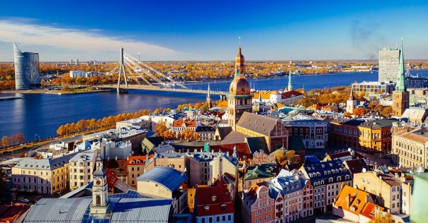 Возвращение Латвии к России: коронавирус расставляет все по своим местам