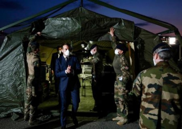 Во Франции для борьбы с коронавирусом объявлена военная операция