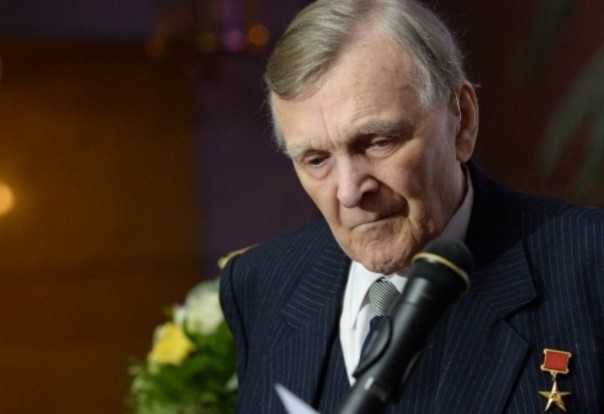 Ушел из жизни писатель-фронтовик Юрий Бондарев