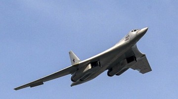 Российские Ту-160 облетели границу Белоруссии с НАТО