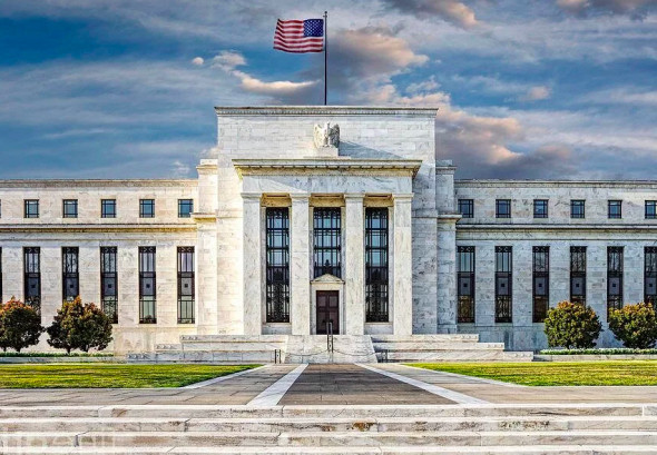 Как американские регуляторы сломали этот мир. Павел Рябов (spydell)