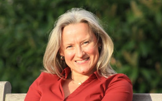 В ФРГ за призыв митинговать против карантина адвокатессу закрыли в психушке