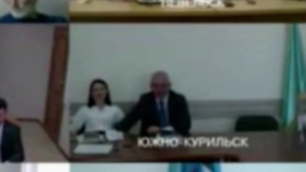 Никакого романа нет: мэр Южно-Курильска извинился за приставания к коллеге