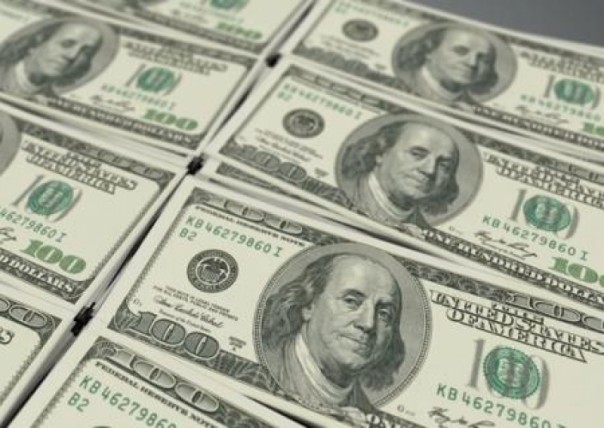 НБУ на поддержание курса гривны за месяц потратил $2 миллиарда