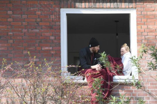 Белоруссия ввела "режим самоизоляции"