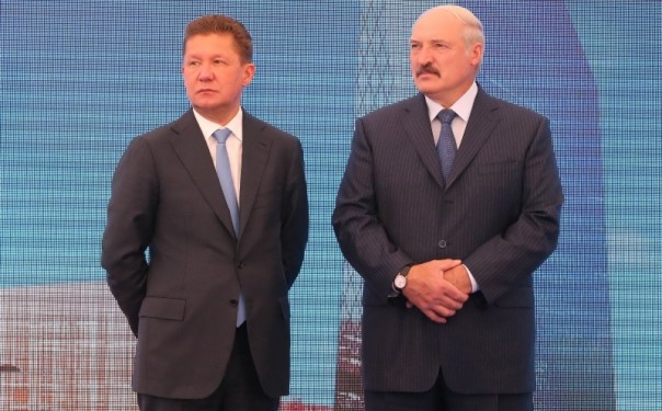 Белоруссия требует от «Газпрома» снизить цену на газ втрое | Белорусы теряют доверие к национальной валюте