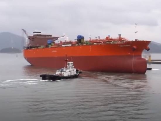 Суд в США выдал ордер на арест направляющихся в Венесуэлу нефтетанкеров Ирана