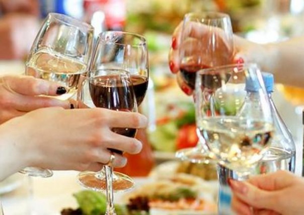 Депутаты «Слуги народа» обмыли закон о земле в киевском ресторане