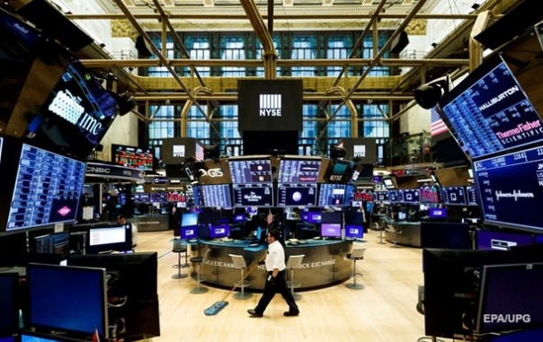 США вливают еще 3 триллиона в тонущую экономику | Трамп призвал ФРС США использовать отрицательные ставки