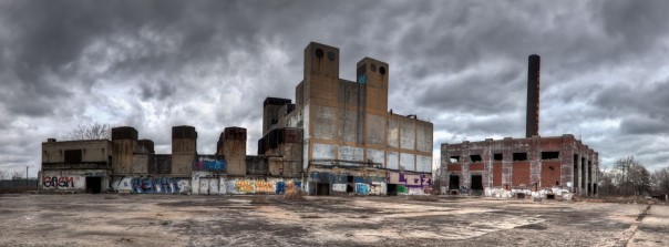 Евростат зафиксировал обрушение промышленного производства в ЕС / Промышленность Британии: всё дольше, всё глубже